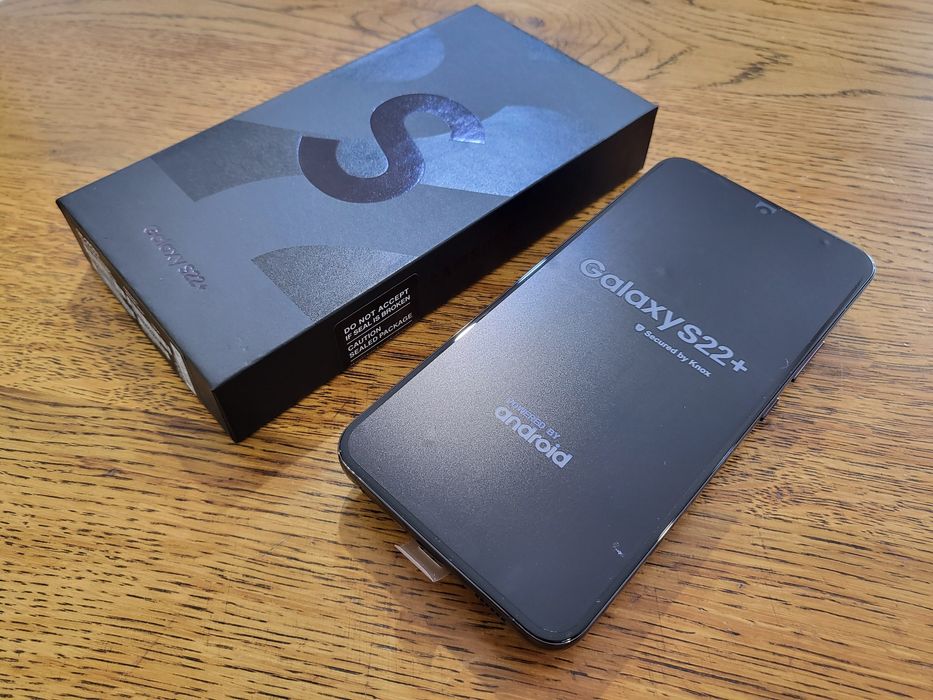 Новий оригінальний Samsung galaxy s22 plus 8/128Gb чорний/black ( new