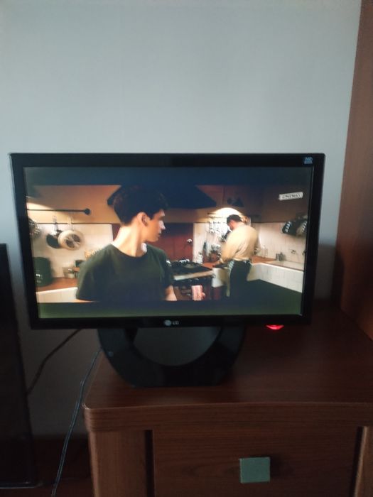 Sprzedam telewizor marki LG 20 cali