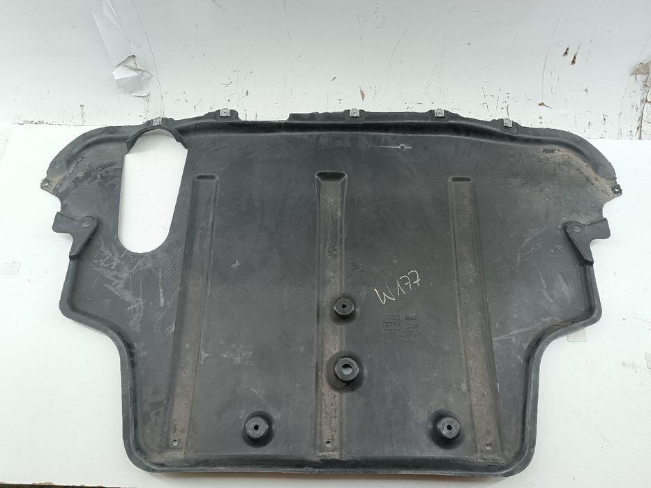 Proteção inferior de carroçaria - MERCEDES-BENZ A-CLASS (W177) | 18 -
