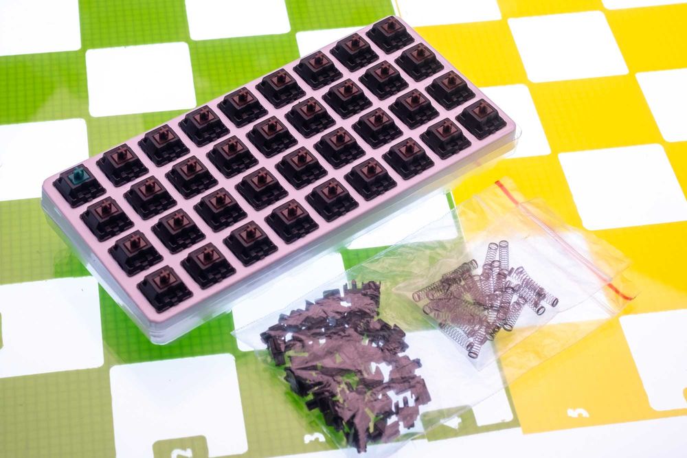 35+1 Cherry MX brown switches przełączniki old stock vintage + extras