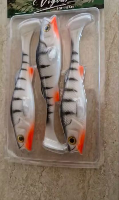 Miękka przynęta wędkarska 14cm / 17g - 3szt