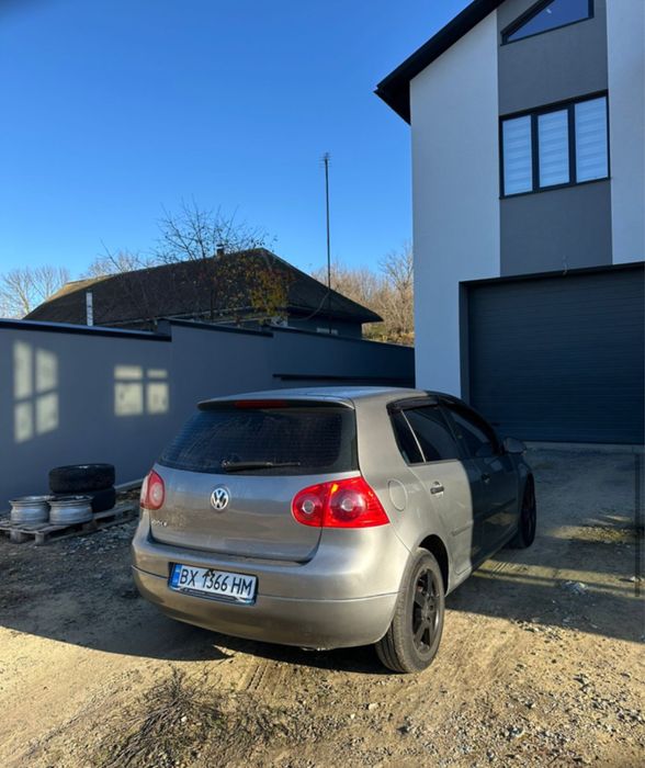 Volkswagen Golf 2004 VIN WVWZZZ1KZ5W057909 фото оголошення 3 з 6
