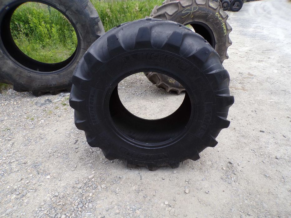 Opona 460/70R28 17.5R28 MICHELIN XMCL (1000 netto)
