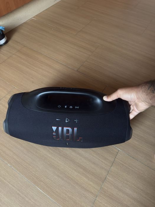 Jbl boombox4