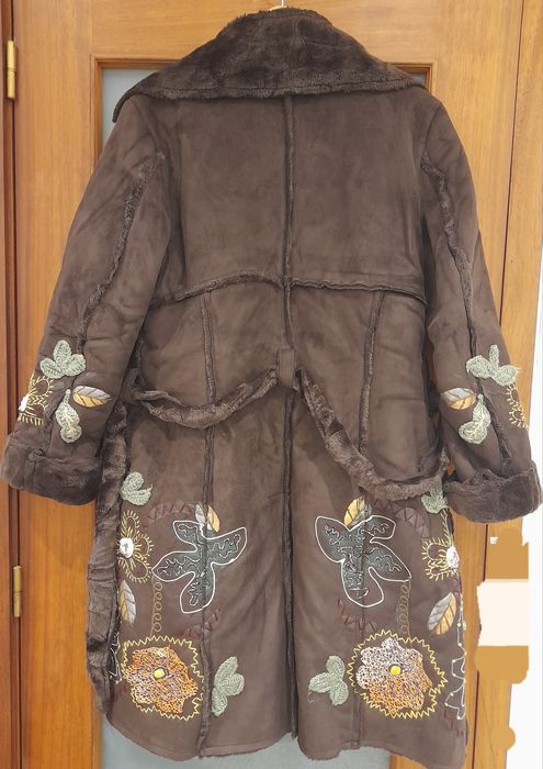 Casaco em pele de pêssego