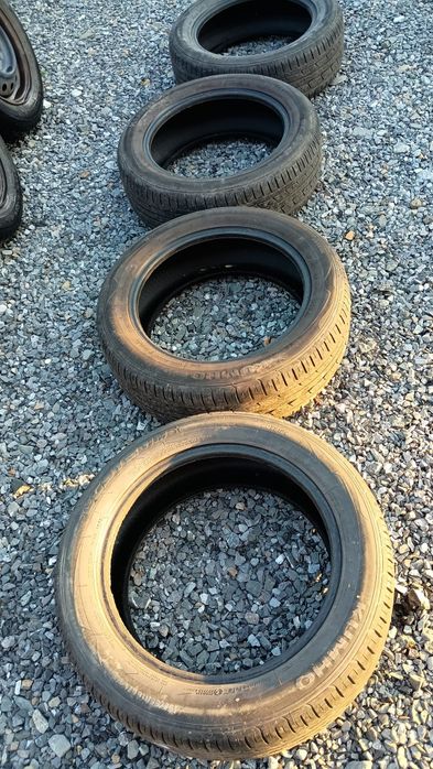 Opony sprzedam bez felg