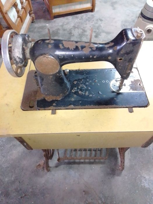 Máquina Costura Antiga SINGER