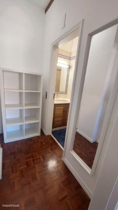 249R | Apartamento T1 Junqueiro em condomínio com piscina