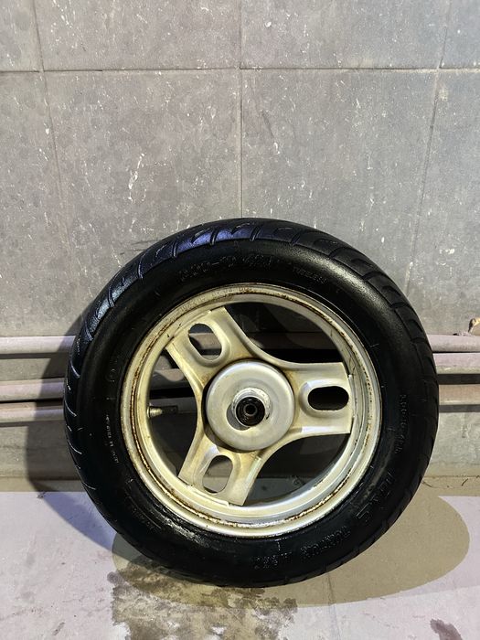 Колесо р10 від скутера до тачки/воза/візка