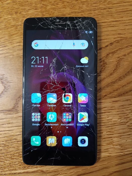 Телефон на запчасти рабочий