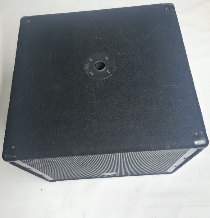 Sub-Grave 1000W pico / 500w reais