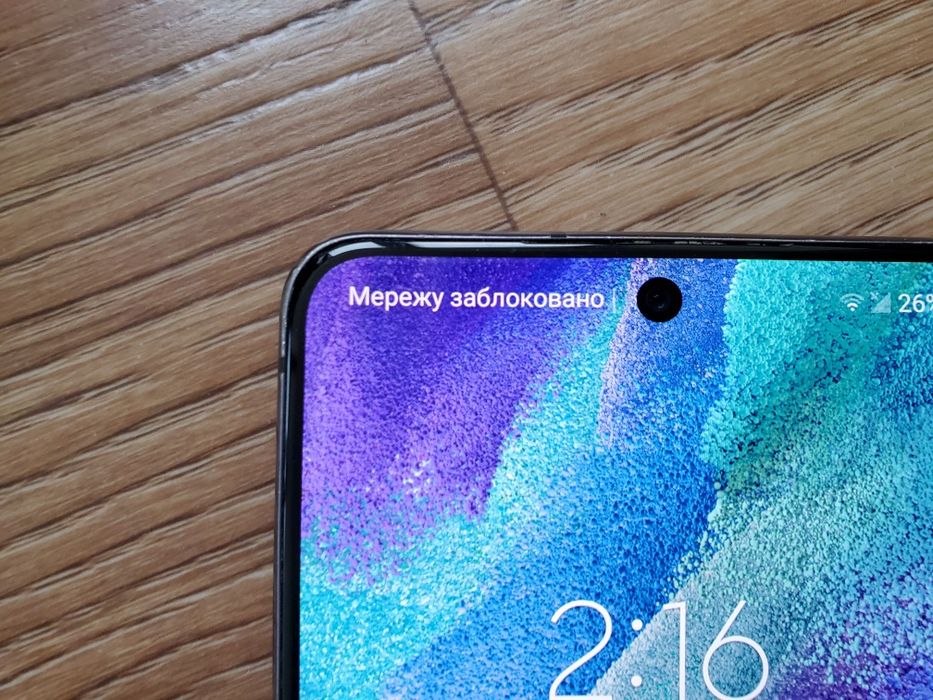 Samsung S21FE на запчасти