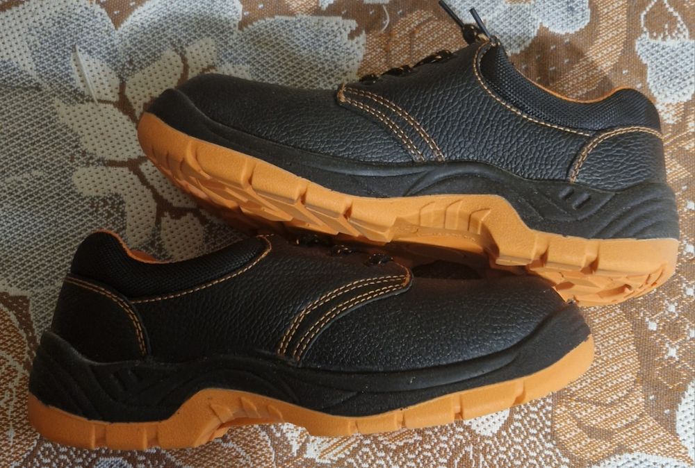 Робочі черевики 40 розм.