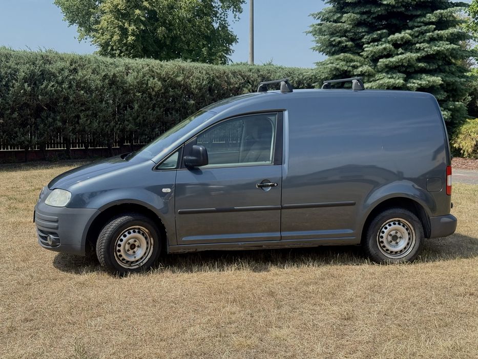 VW Caddy 2005 Furgon Blaszak 2.0 SDI Szary – prosty i niezawodny diesel | 1 właściciel w kraju | VAT 23% | 2 kluczyki