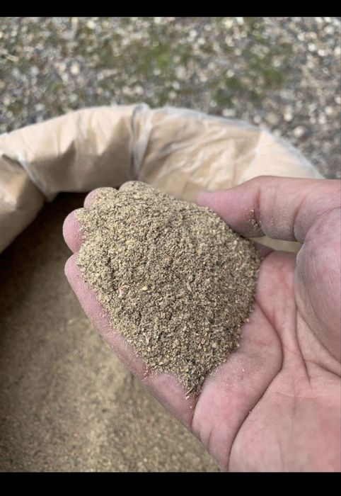 Премікс 2,5% для курей несучок у період яйцекладки