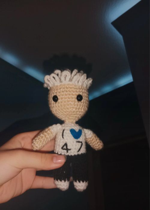 Maskotka na szydełku rapera oki jeżyk 47 handmade crochet