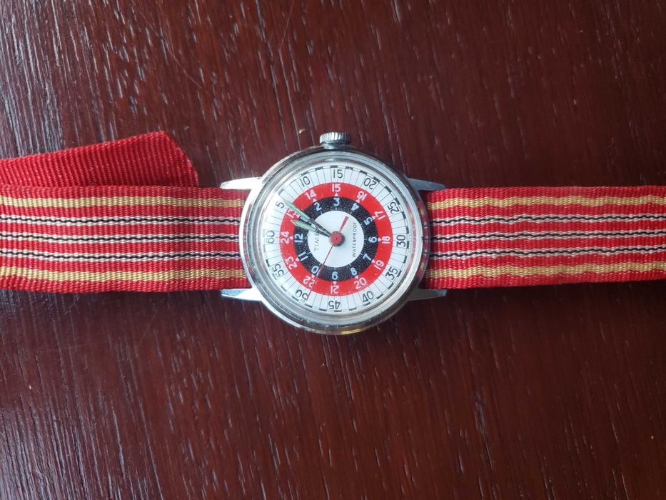 Relogio Vintage TIMEX 1967 Militar 24h, Mecanico, A funcionar Perfeito