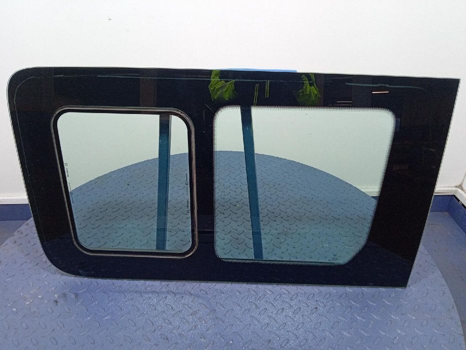 CITROEN JUMPY II 07- SZYBA KAROSERYJNA PRZÓD LEWY LONG