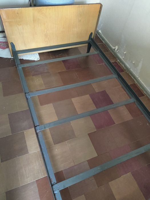 Продам  металеве ліжко