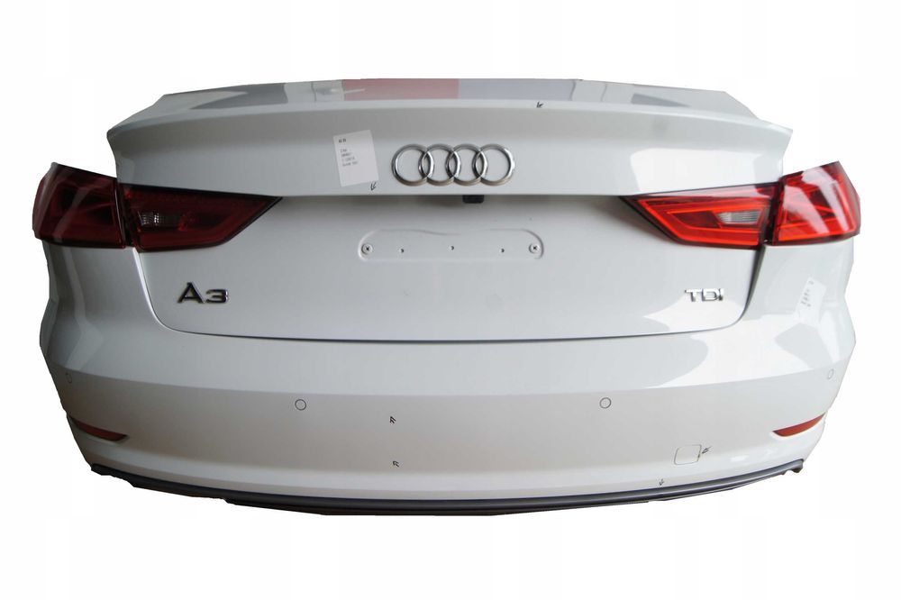 GВ Audi Ф3 8М5 задня кришка багажника, фари, бампер