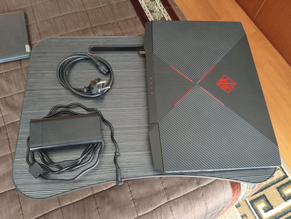 HP omen I7 GTX 1050