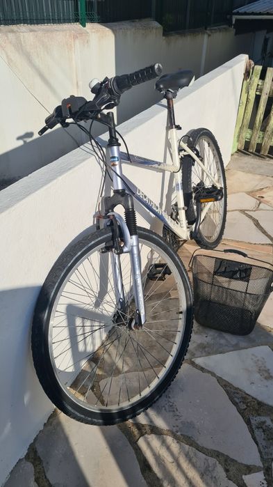 Bicicleta btt bicla modelo rockrider