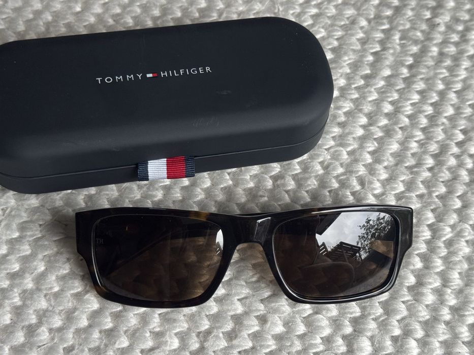 Tommy Hilfiger okulary słoneczne brązowe