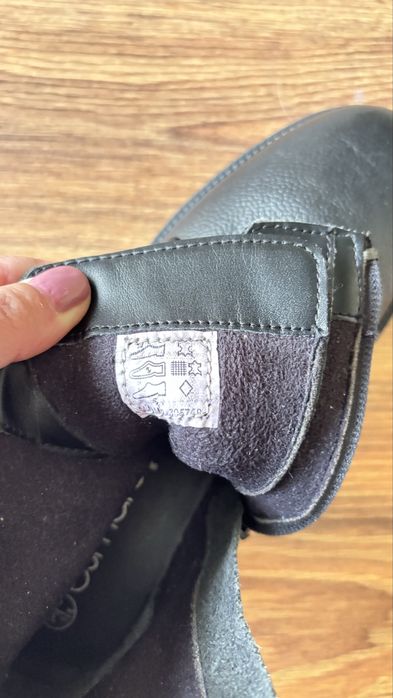 Жіночі шкіряні черевики ботинки Esmara