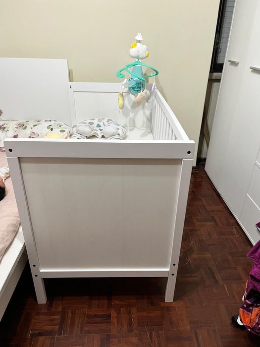 Berço de bebé IKEA