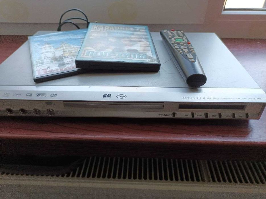 Продам DVD Плеер BBK с Караоке