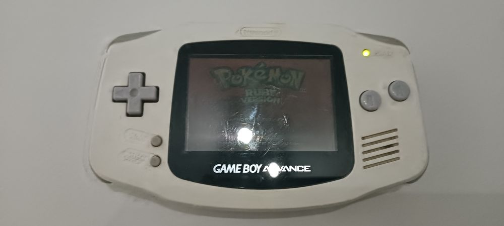 Gameboy advance branca