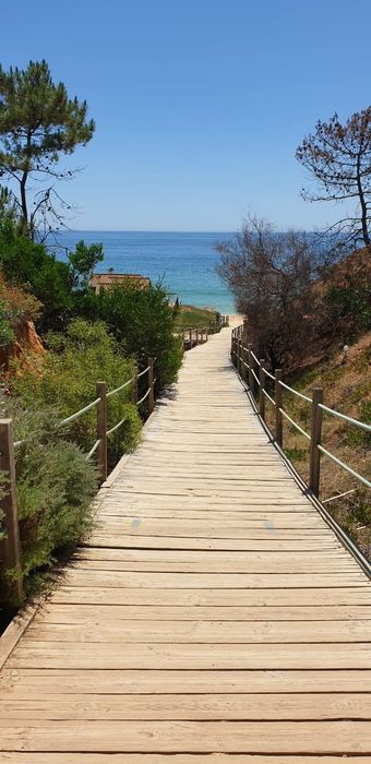 Vende se T1 mobilado, a 400 metros Praia Falésia Alfamar, Albufeira