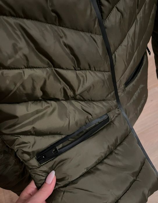 Kurtka ocieplana taliowana Reserved