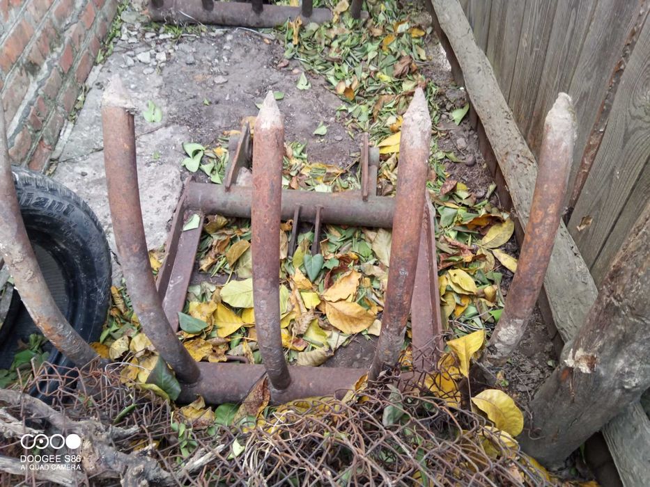 Вила грейферні ЮМЗ, МТЗ добрий стан