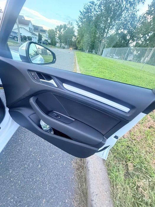 Audi A3      2015