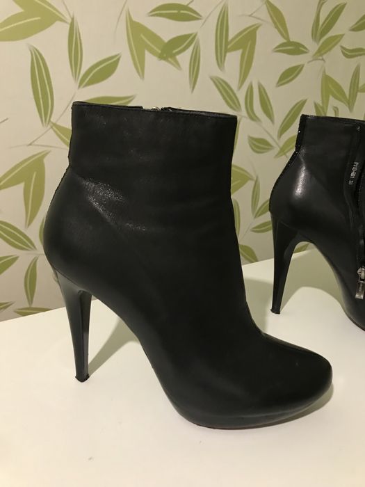 Ботильони жіночі BERLONI, шкіра натуральна.  размер 38