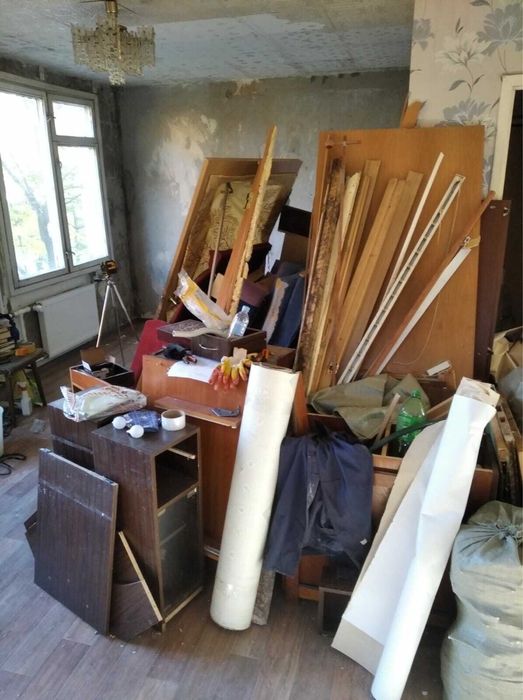 Вывоз старой мебели, техники, вещей, хлама и прочего мусора, грузчики