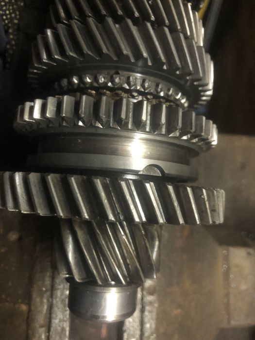 Запчасти кпп  ваз 2109 вторичный вал