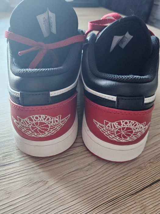 Nike Air Jordan 1