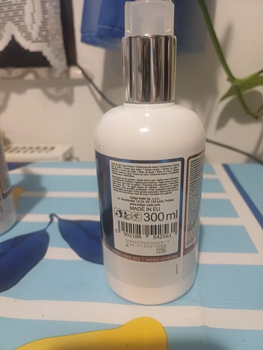 Kosmetki lotion i kreatyna