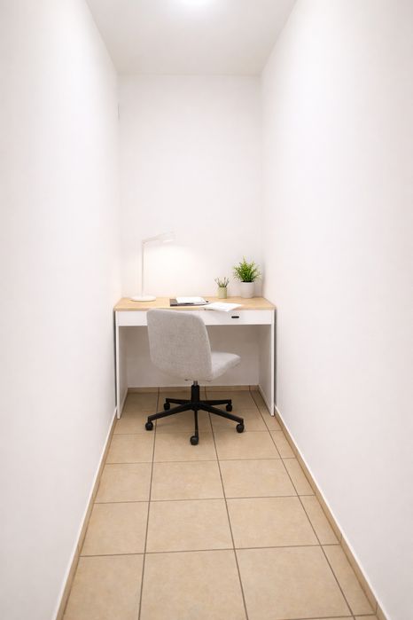 Lokal mini biuro , adres firmy centrum Legionowa