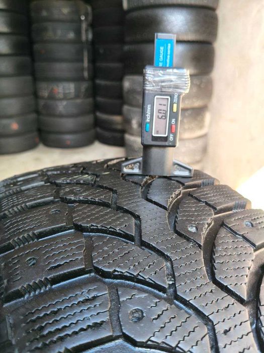 Bridgestone Blizzak Spike-01 225/65r17 106T Extra Load made in Japan 2шт, средина 6мм край 8мм, ЗИМА