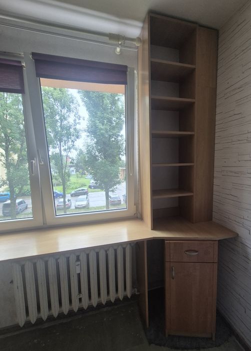 Meblościanka z półką, regałem I szafką