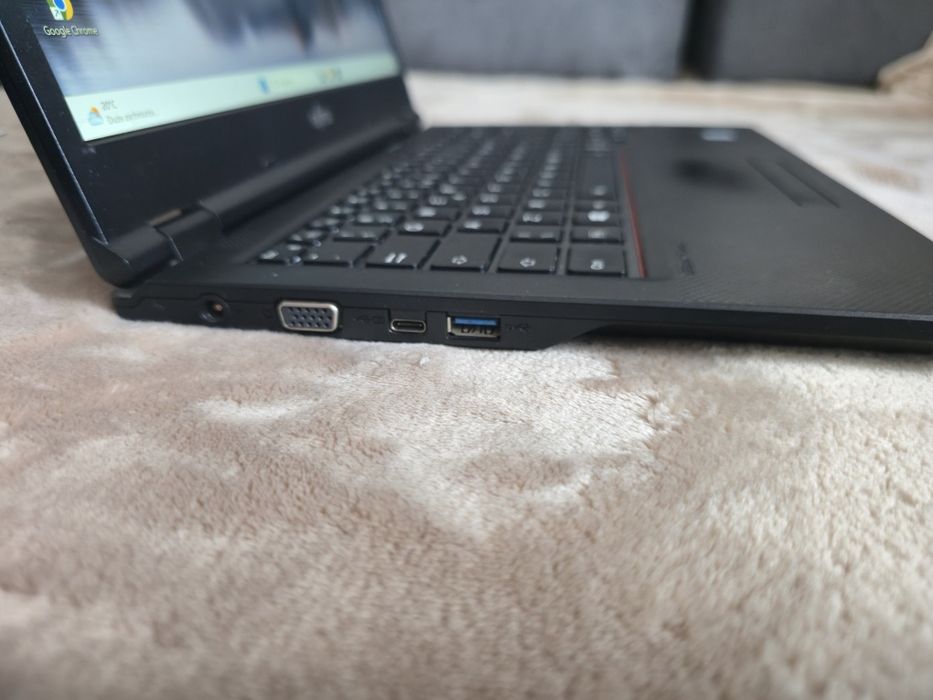 Laptop intel i5-8250U | 12 GB DDR4 | dysk SSD M2 256GB