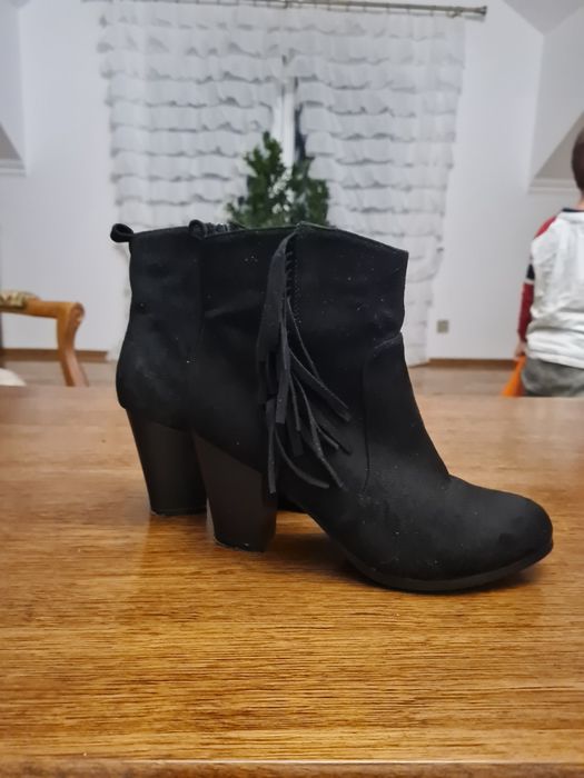 Botki rozmiar 36