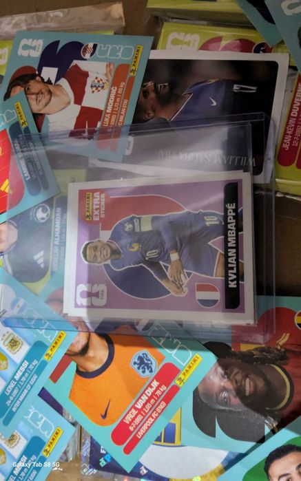 Vendo vários extra sticker panini 2026 originais