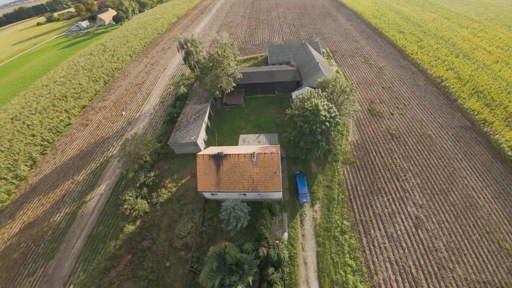 Siedlisko z zabudowaniami