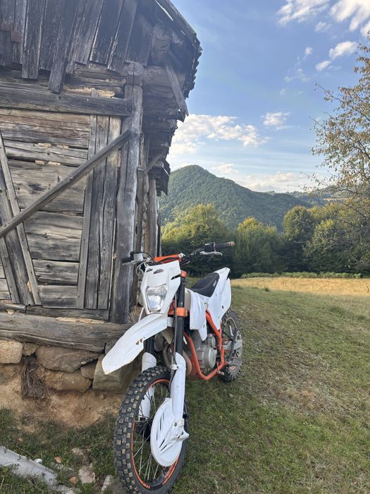 Продам мотоцикл Geon Terrax 250