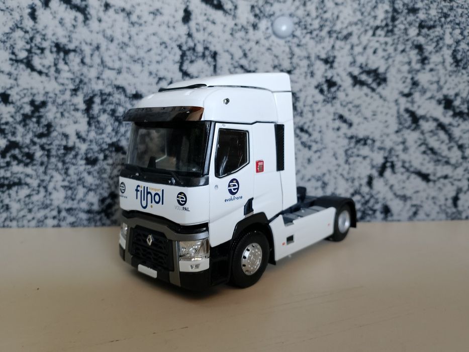 Eligor 1/43. Renault t 450