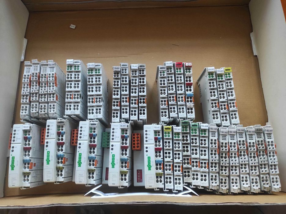 Модулі та контролери WAGO